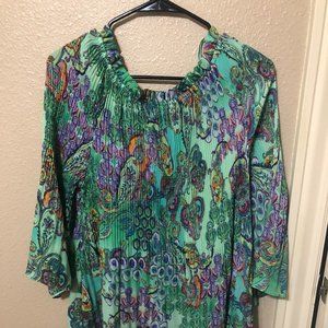 4/$10 Floral- pleated - chiffon - Top, size M